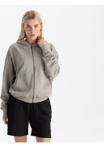 Kadın Gri %100 Organik Pamuk Kanguru Cepli Fermuarlı Kapüşonlu Oversize Sweatshirt