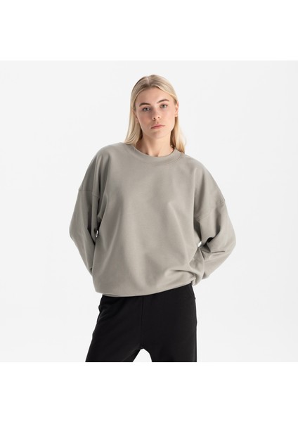 Kadın Gri %100 Organik Pamuk Bisiklet Yaka Oversize Sweatshirt