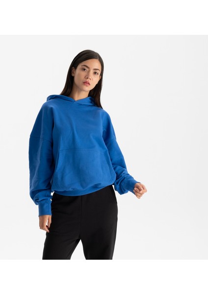 Kadın Mavi %100 Organik Pamuk Kanguru Cepli Kapüşonlu Oversize Sweatshirt