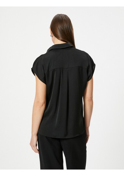 Kısa Kollu Gömlek Relax Fit Klasik Yaka Düğmeli fırsatları