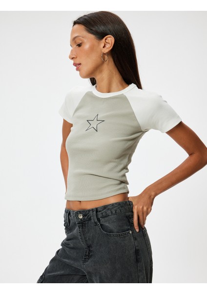 Yıldız Baskılı T-Shirt Reglan Kollu Bisiklet Yaka Slim Fit fiyatları