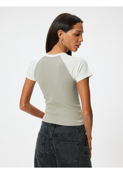 Yıldız Baskılı T-Shirt Reglan Kollu Bisiklet Yaka Slim Fit fırsatları