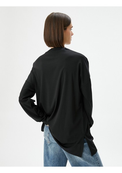 Uzun Tişört Dik Yaka fırsatları