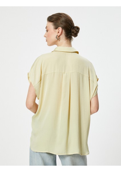 Kısa Kollu Gömlek Relax Fit Klasik Yaka Düğmeli fırsatları