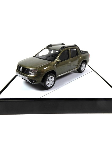 1:43 Norev 2015 Renault Duster Oroch Pick-Up 4x4