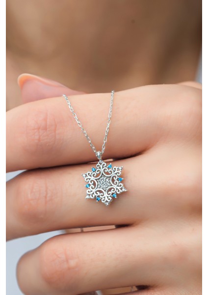 Silver 925K Gümüş Taşlı Kar Tanesi Kolye fiyatları