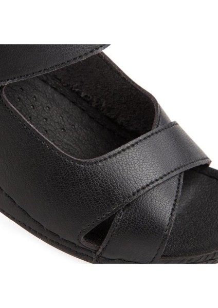 Capella 31123-001 Topuk Jelli Anatomik Taban Kadın Sandalet Siyah 36-40 indirimleri
