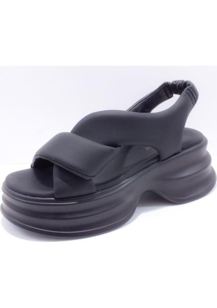 24Y420-1 Kadın Sandalet Siyah 36-40