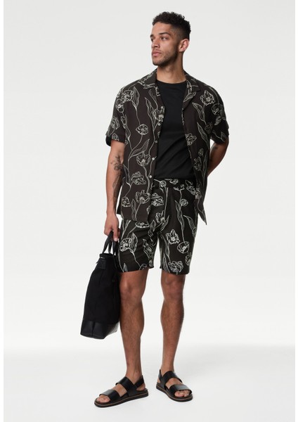 Regular Fit Çiçek Desenli Şort
