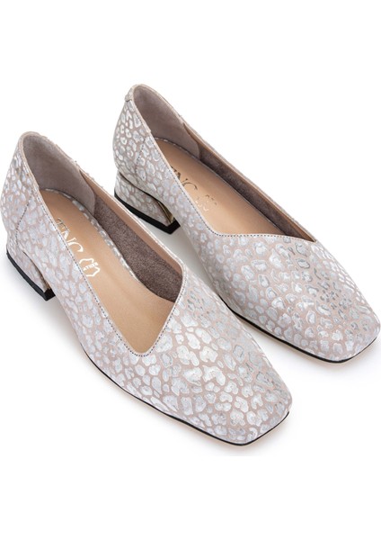Kadın Deri Lame Baskılı Topuklu Ayakkabı 923 01 Bn Ayk Y24 Lame Bskl Dr fiyatları