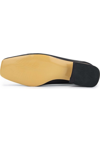 Kadın Deri Siyah Deri Topuklu Ayakkabı 923 01 Bn Ayk Y24 Sıyah Dr modelleri