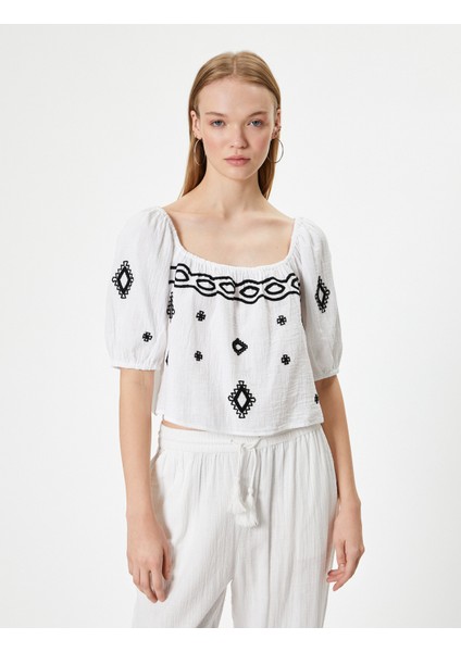 Balon Kol Bluz Crop Kısa Kollu Nakışlı U Yaka modelleri