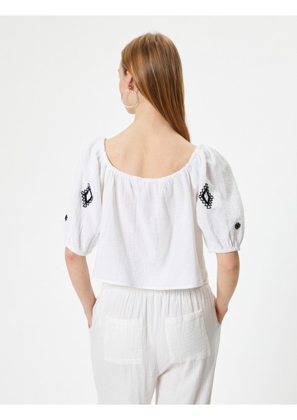Balon Kol Bluz Crop Kısa Kollu Nakışlı U Yaka fırsatları