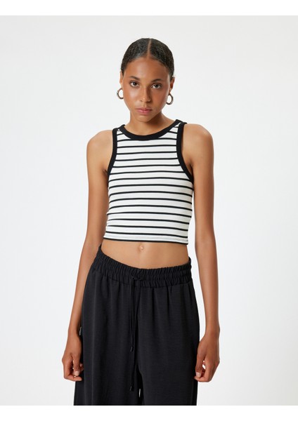 Crop Üst Kolsuz Slim Fit Bisiklet Yaka