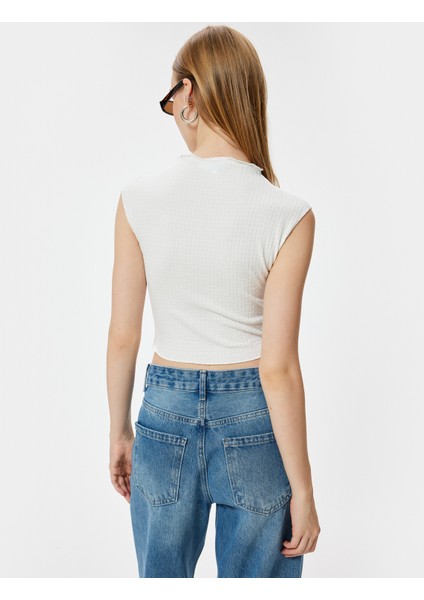 Kolsuz Atlet Slim Fit Dokulu Dik Yaka
