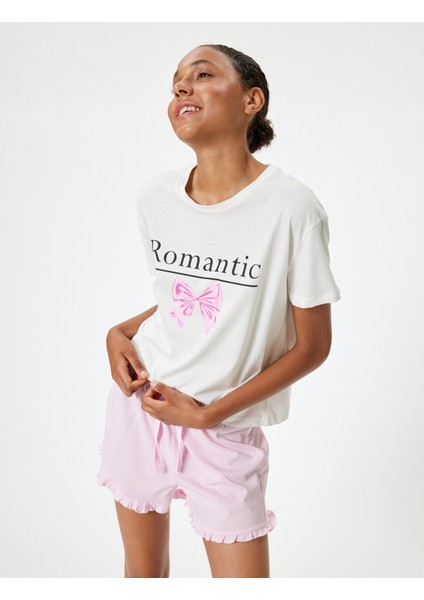 Şortlu Pijama Takımı Fiyonk Baskılı Fırfır Detaylı