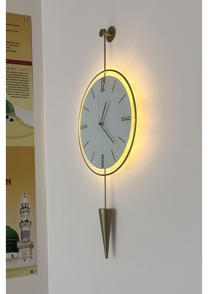 Tekno Trust Metal Led'li Masippi Kristal 40X90 cm Gold, Modern Metal, Cam ve Ahşap Tasarım Duvar Saati Yuvarlak