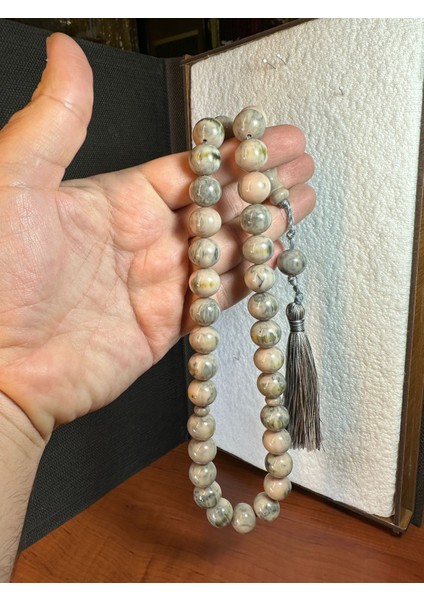 Sıkma Çubuk Kehribar Tesbih Gri Renkli Küre Kesim 14MM T-276