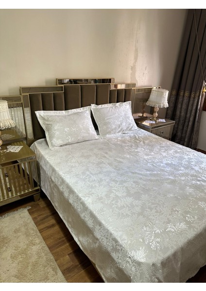 Şönil Pike Yatak Örtüsü Takımı3'lü Set