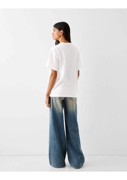 Love You Chery Much Yazılı Kiraz Baskılı Beyaz Kadın T-Shirt fiyatları