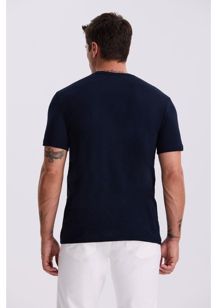 Lacivert %100 Pamuk Slim Fit Bisiklet Yaka Basic T-Shirt fırsatları