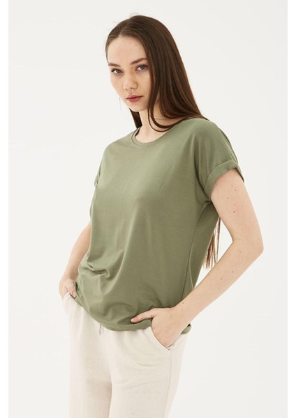 24Y0194K1 Kadın T-Shirt fiyatları
