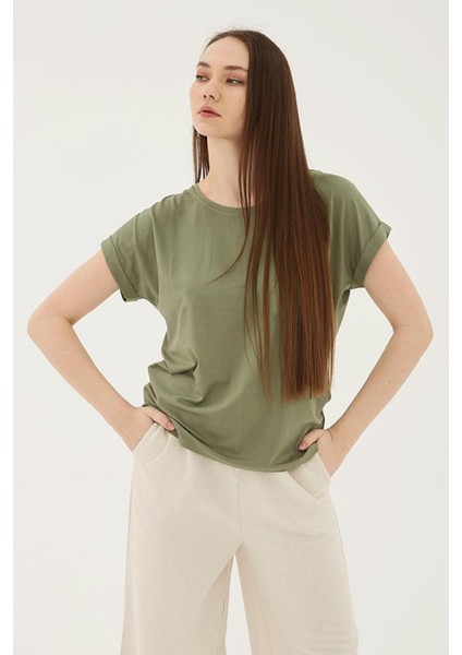 24Y0194K1 Kadın T-Shirt modelleri