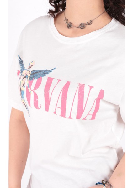 SL0000310 Kadın Nirvana Baskılı T-Shirt