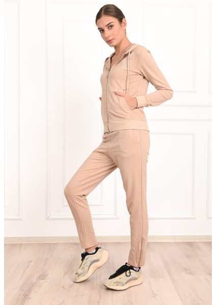 Kadın M Harf Baskılı Eşofman Takımı 3429-23 fiyatları