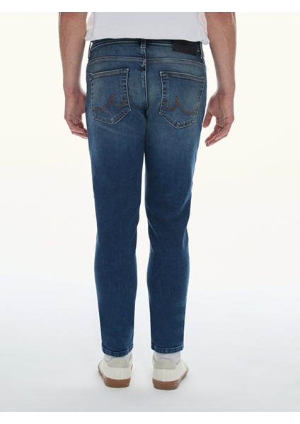 Erkek Lawrıe Y Dar Paça Orta Bel Jean Pantolon modelleri
