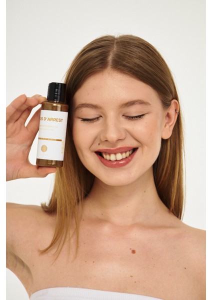 Vişne Aromalı Dudak Dolgunlaştırıcı ve Parlatıcı Lip Gloss