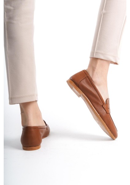 Kadın Deri Toka Detaylı Esnek Taban Loafer Ayakkabı fırsatları