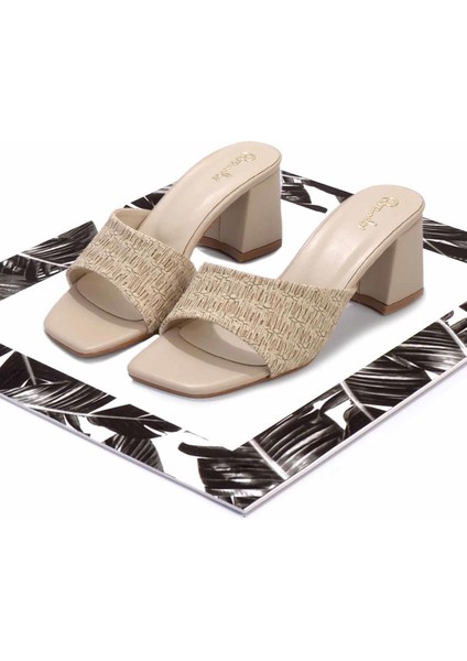 Kadın Terlik Platform Topuk Bej Renk Suni Deri Günlük Kullanım İçin Rahat