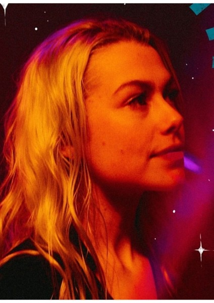 Phoebe Bridgers Tablo Ahşap Poster Dekoratif