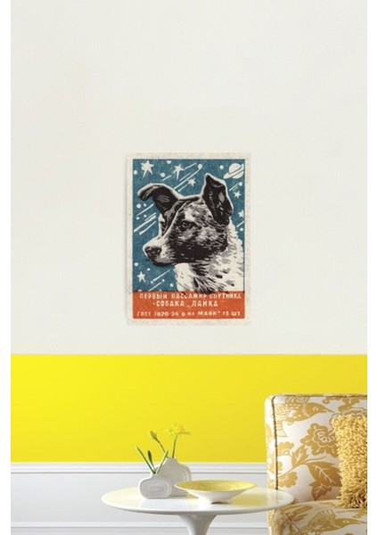 Köpek Laika - Sovyet Uzay Sanatı, Sscb Kibrit Kutusu Tasarımı, 1957 Tablo Ahşap Poster Dekoratif