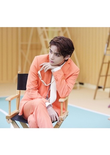 (V) Kim Taehyung Yağ Fotoğraf Kitabı Konsept Tablo Ahşap Poster Dekoratif KOD245