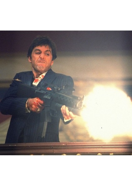 Scarface Tony Montana Shooting Tablo Ahşap Poster Dekoratif