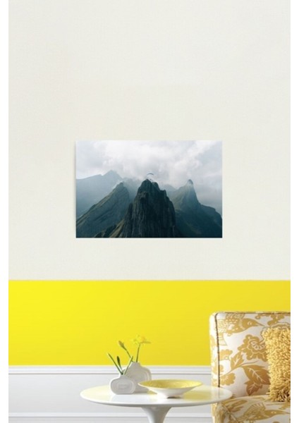 Uçan Dağ Gezgini - Manzara Tablo Ahşap Poster Dekoratif fiyatları
