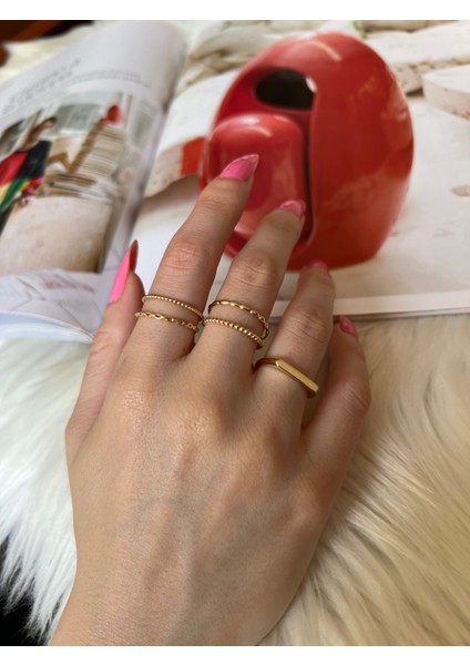 14 Ayar Altın Tamtur Yaprak Yüzük KRS091-14GR modelleri