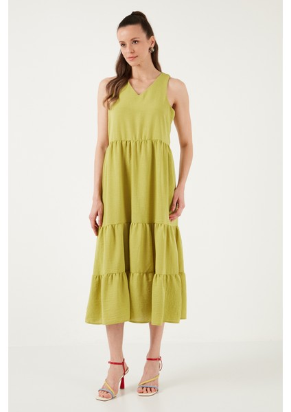 Relaxed Fit V Yaka Volanlı Midi Elbise Kadın Elbise 611EL011 fırsatları