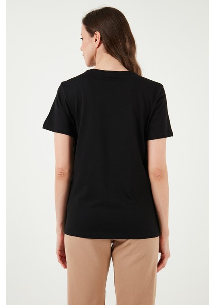 Pamuklu Bisiklet Yaka T Shirt Kadın T Shirt 24Y0698K1 fırsatları