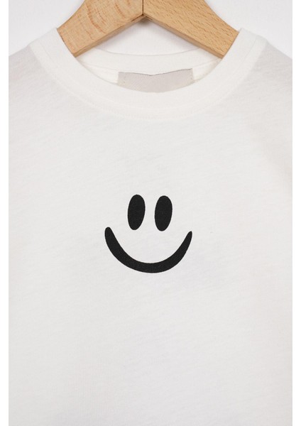 Smile Baskılı Arkası Yazı Baskılı Ekru Siyah Renk Erkek Çocuk Kaprili Takım fiyatları