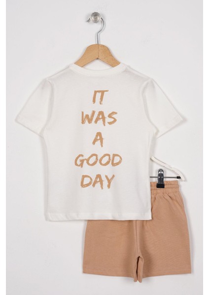 Smile Baskılı Arkası Yazı Baskılı Ekru Renk Erkek Çocuk Kaprili Takım modelleri