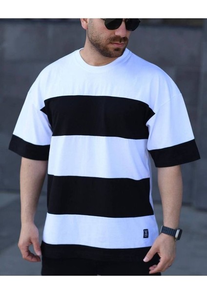 Erkek Bisiklet Yaka Oversize T-Shirt indirimleri