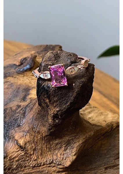 Tekno Trust 925 Ayar Kadın 925 Ayar Rose Altın Kaplama Pembe Kuvars Gümüş Yüzük Altın Mineli Zirkon Taş fiyatları