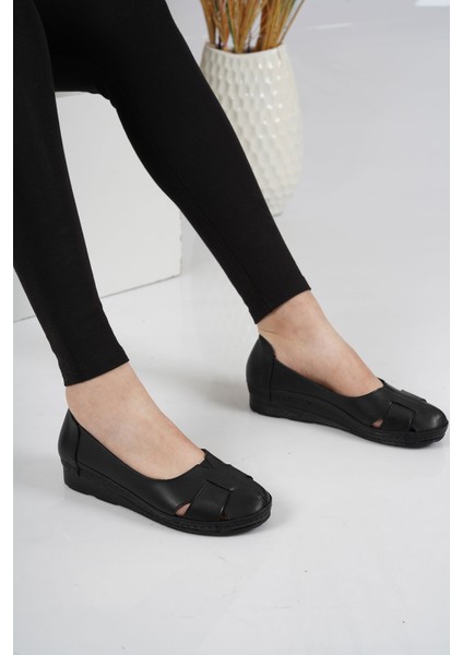 Deri Siyah Kadın Comfort Ayakkabı 221177101 modelleri