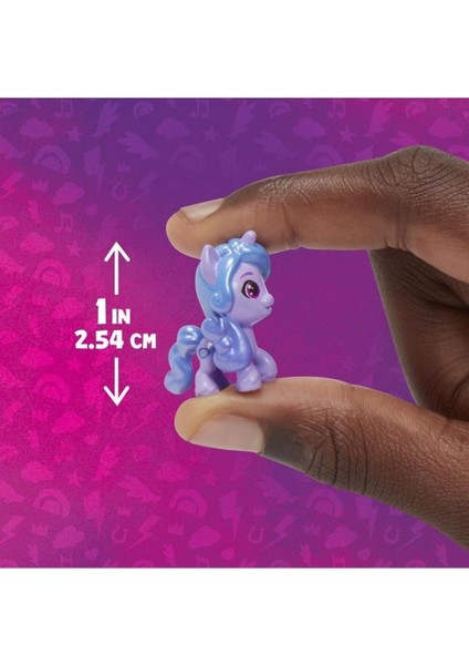 Mini Dünya Sihri Kristal Figür Anahtarlık Izzy Moonbow modelleri