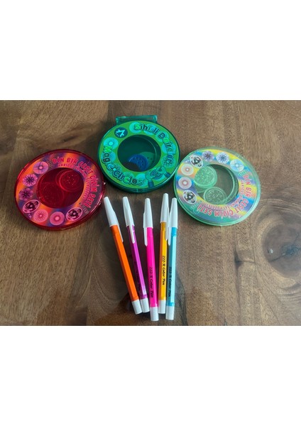 Kalem Hediyeli 3D Spirograph Desen Çizim Cetveli 5 Kalem 3 Ürün
