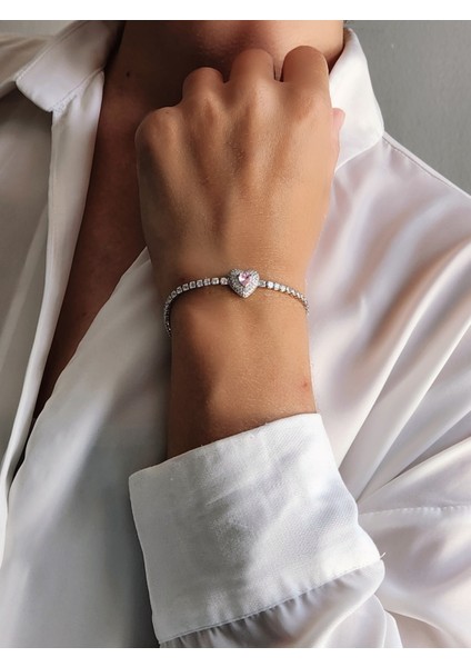 Kalp Model Pembe Zirkon Taşlı Silver Çelik Bileklik