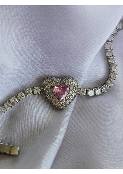 Kalp Model Pembe Zirkon Taşlı Silver Çelik Bileklik